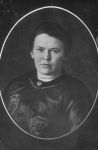 Roedolf Lena Hendrika 1893-1927 (portretfoto grafsteen) .jpg